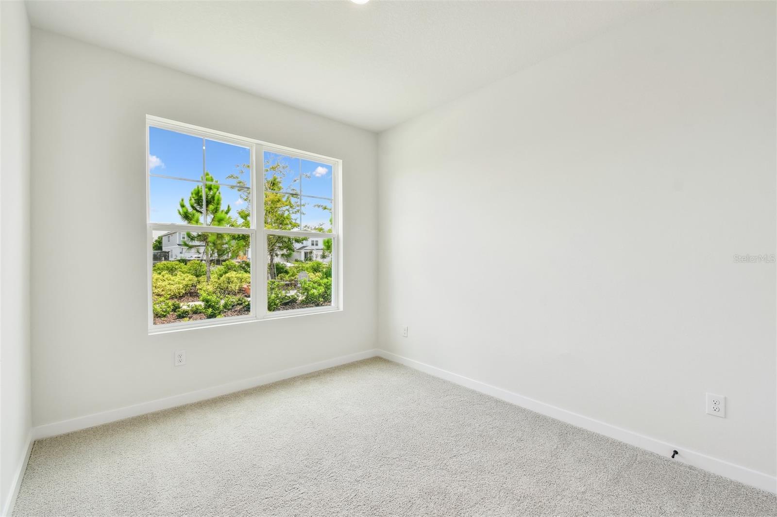 Image 28 of 41 For 28784 Rambutan Drive