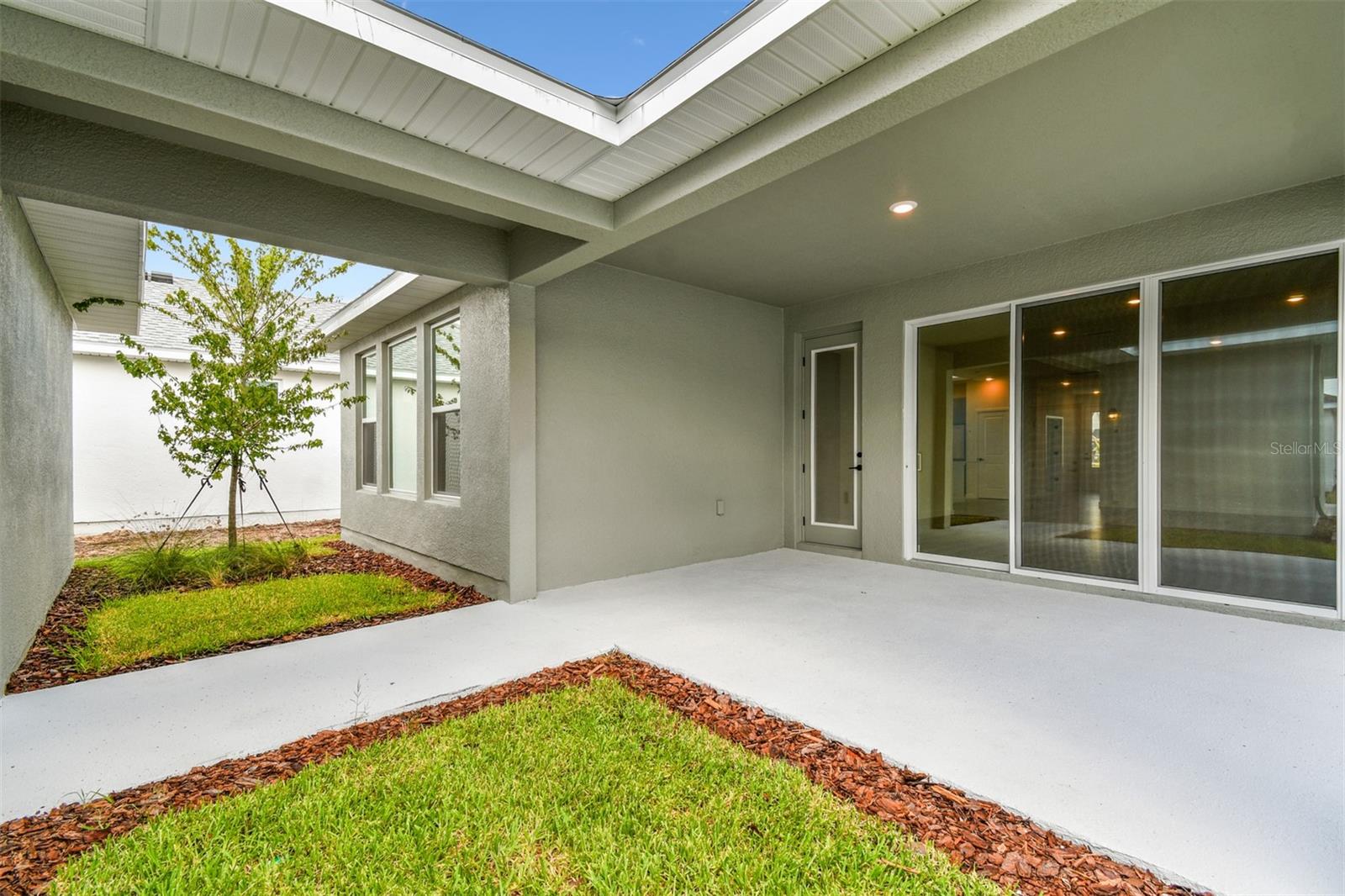 Image 34 of 41 For 28784 Rambutan Drive