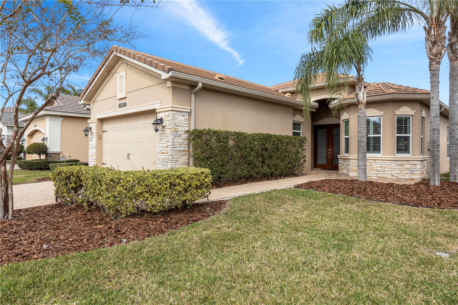 Listing photo id 2 for 30393 Palmer Oak Drive