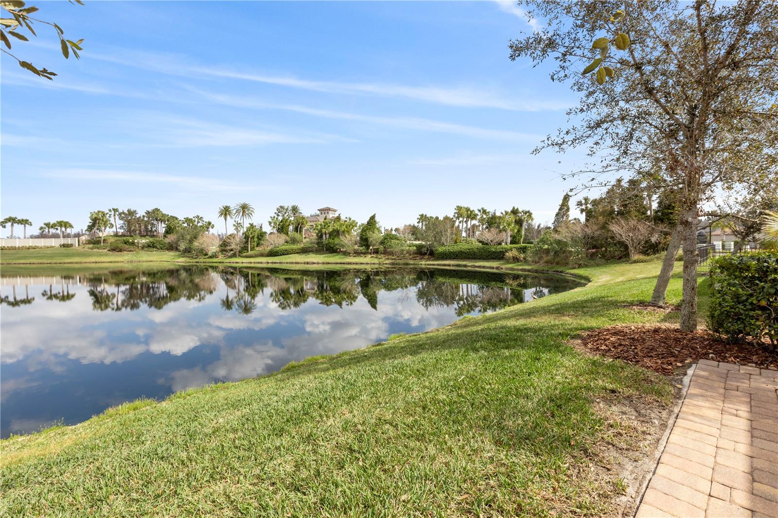 Listing photo id 41 for 30393 Palmer Oak Drive