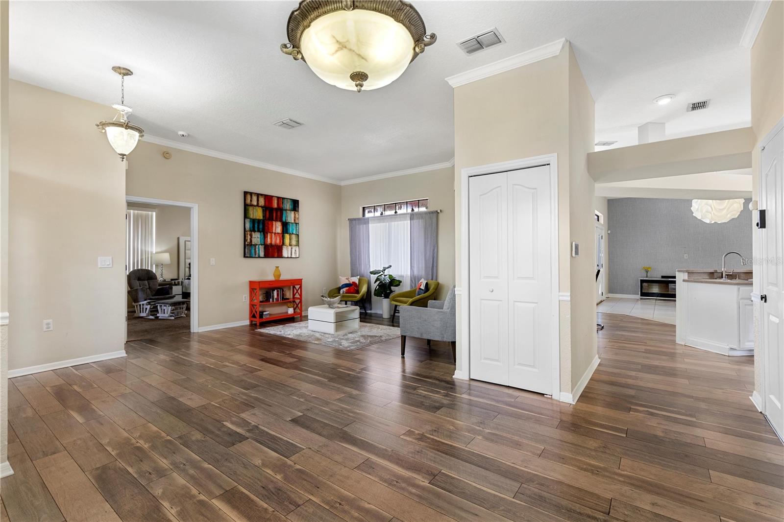 Image 11 of 41 For 13481 Pullman Drive