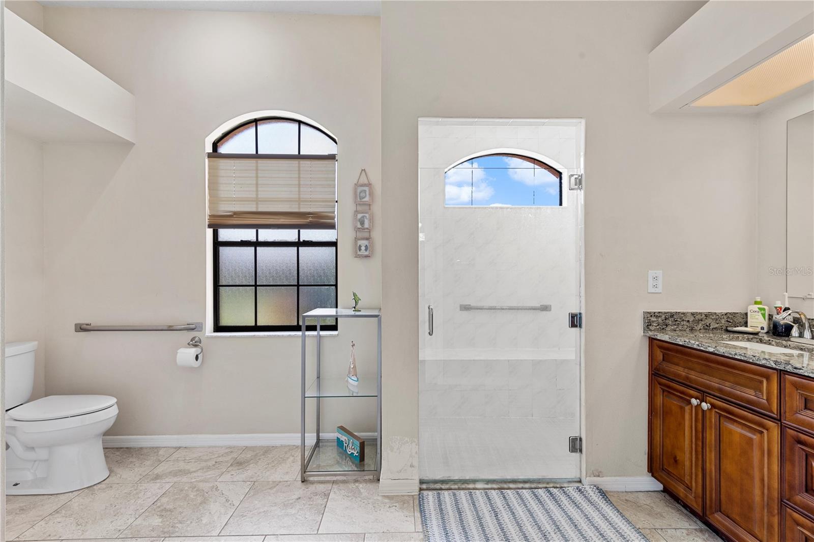 Image 15 of 41 For 13481 Pullman Drive