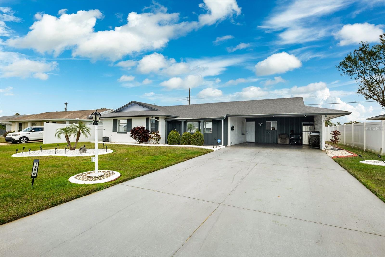 Image 2 of 20 For 1205 Hacienda Drive