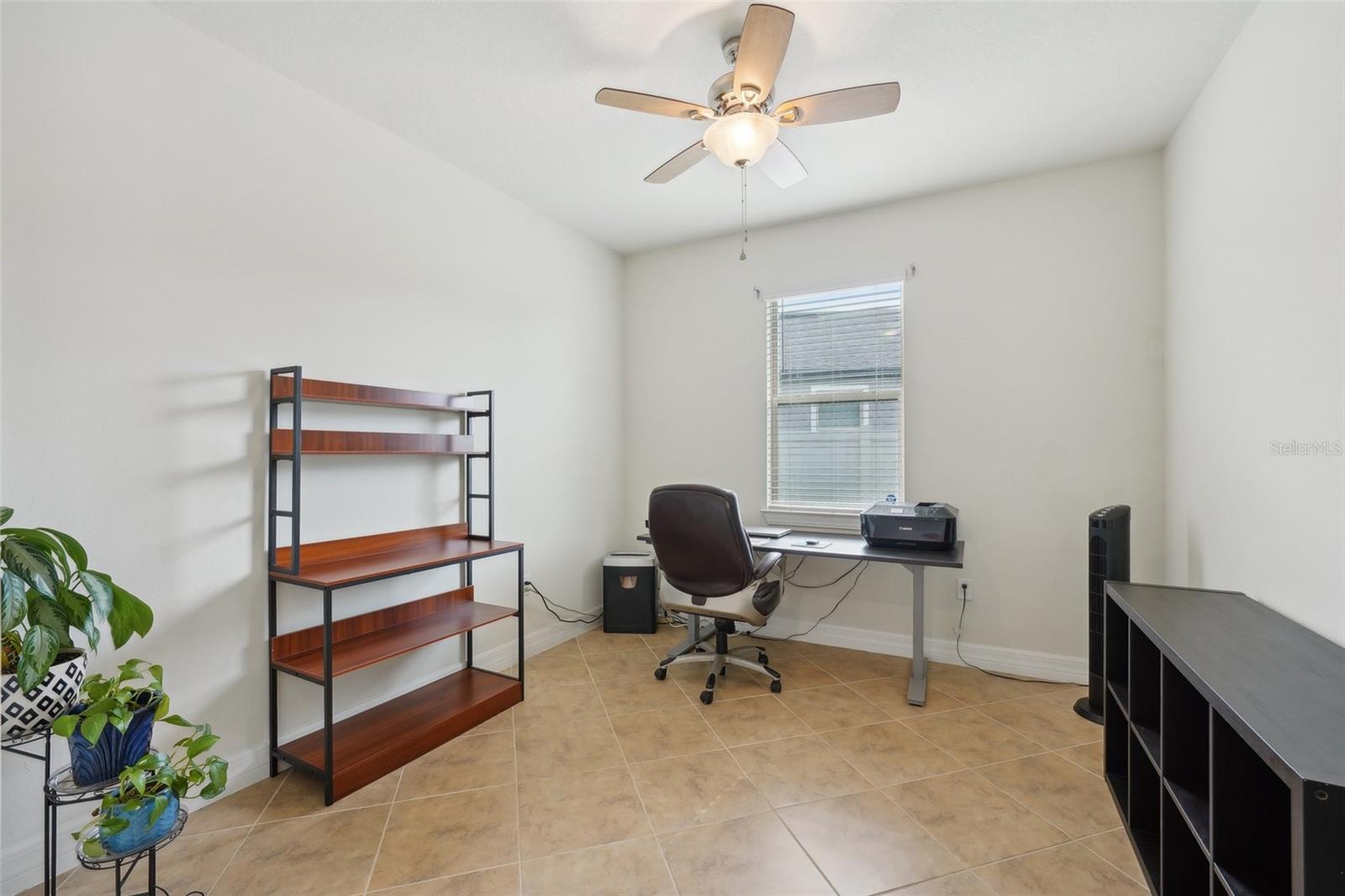 Listing photo id 34 for 7580 Pool Compass Loop