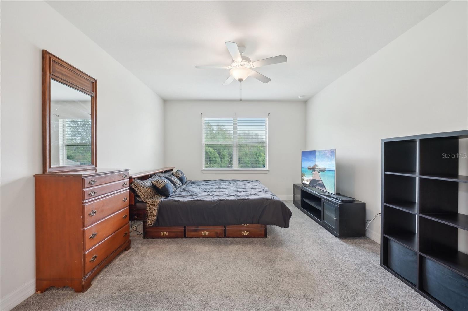 Listing photo id 37 for 7580 Pool Compass Loop