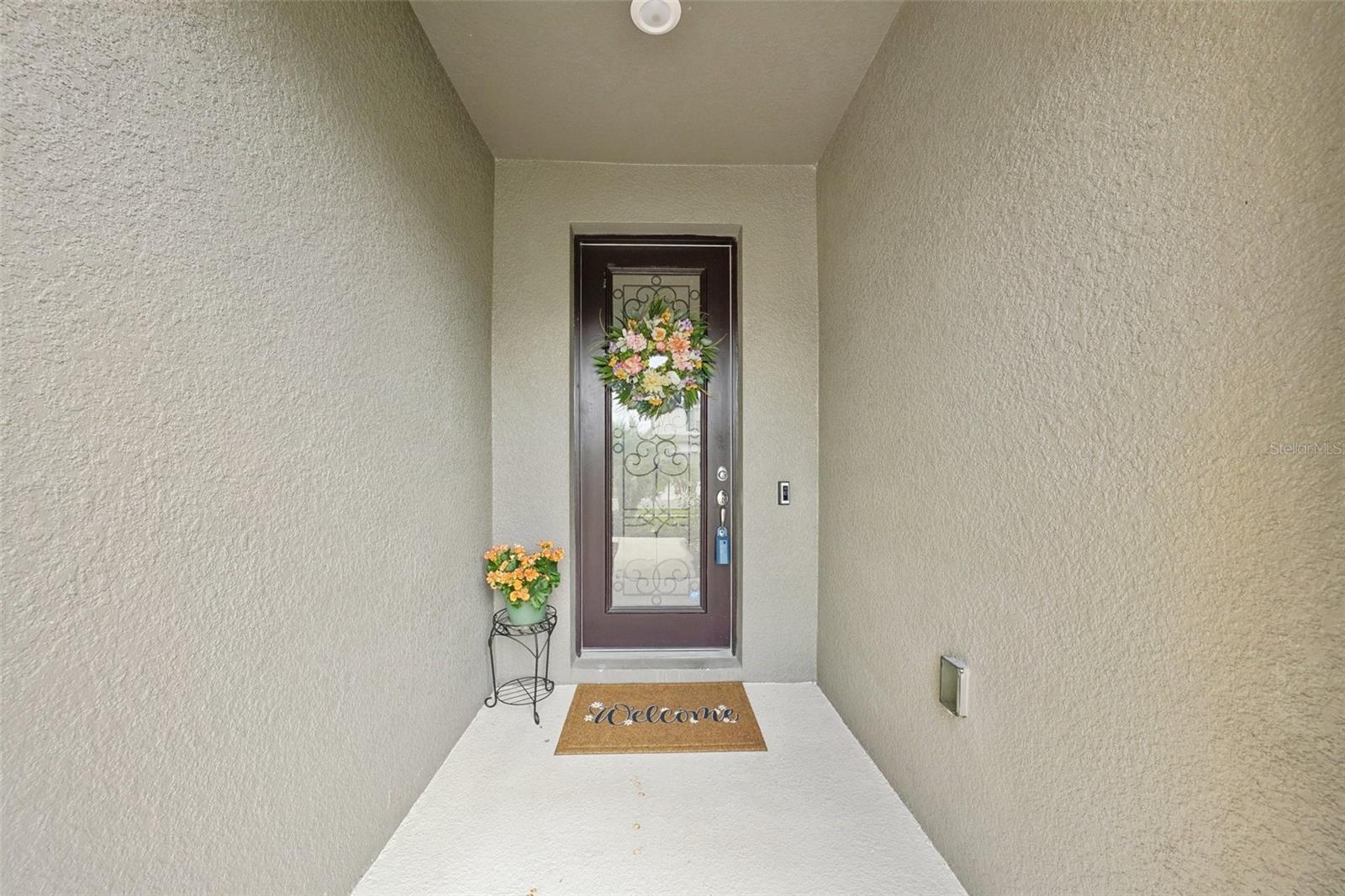 Listing photo id 4 for 7580 Pool Compass Loop