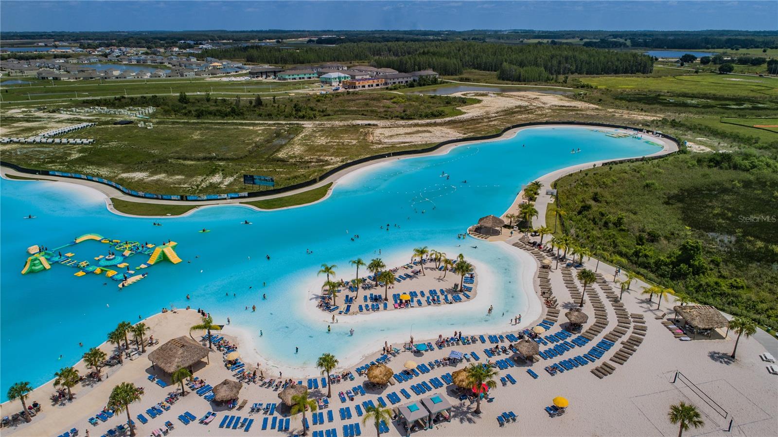 Listing photo id 62 for 7580 Pool Compass Loop