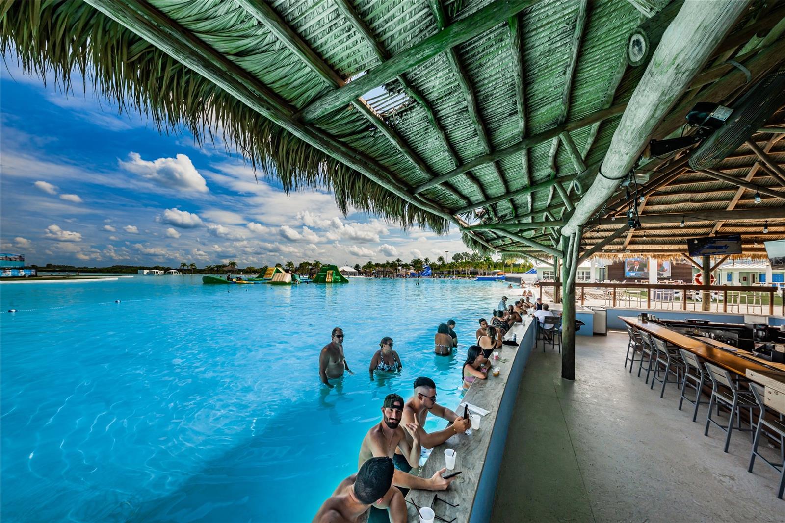 Listing photo id 65 for 7580 Pool Compass Loop