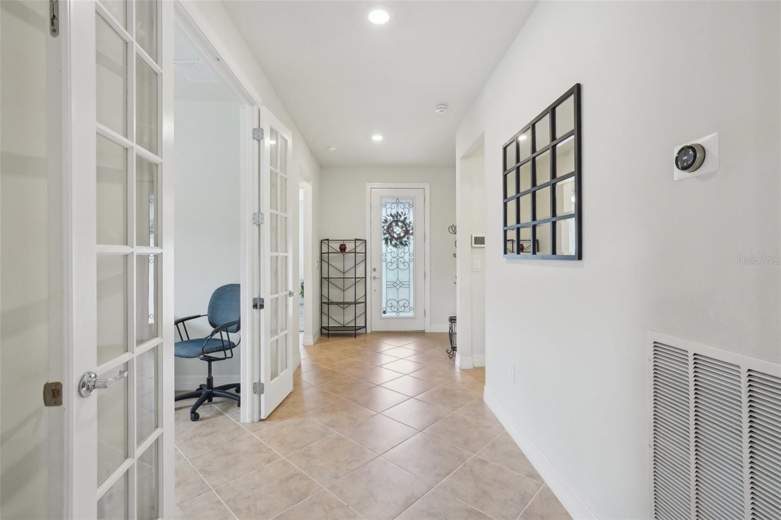 Listing photo id 7 for 7580 Pool Compass Loop