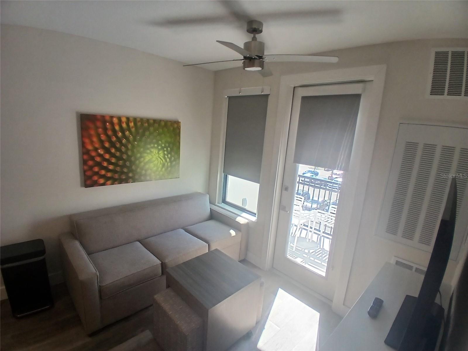 Image 19 of 21 For 15695 Grove Resort Avenue 4303
