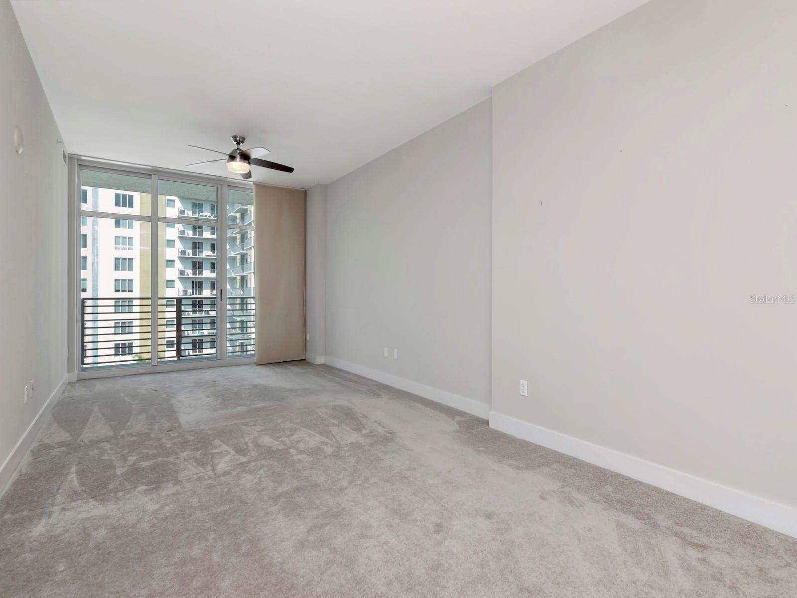 Listing photo id 8 for 1120 Kennedy Boulevard 1523