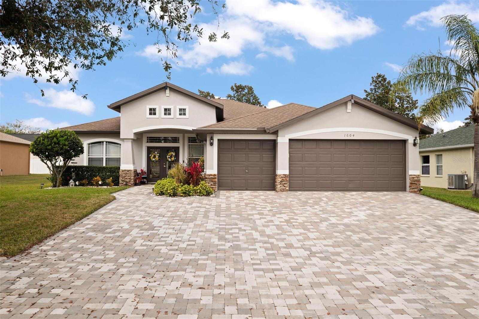 Details for 1604 Harvest Grove Court, VALRICO, FL 33596