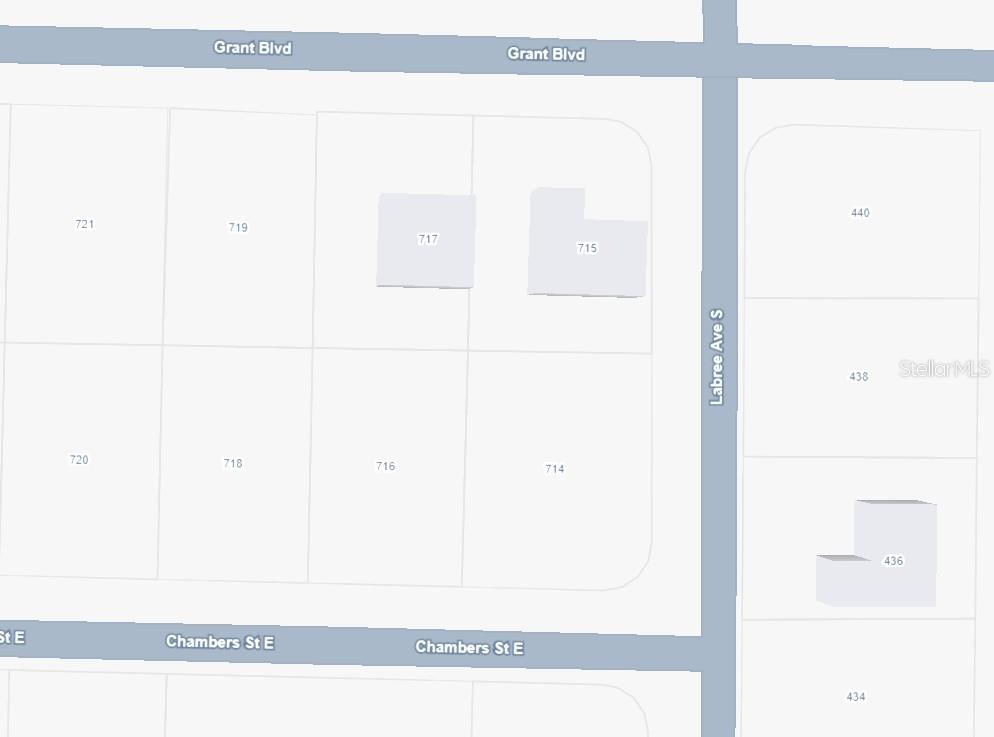 Image 3 of 3 For 714 Central Street E