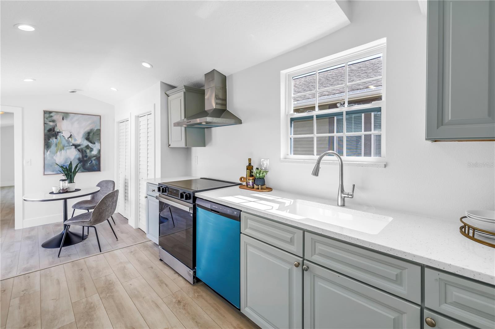 Image 19 of 42 For 4541 2nd Avenue N
