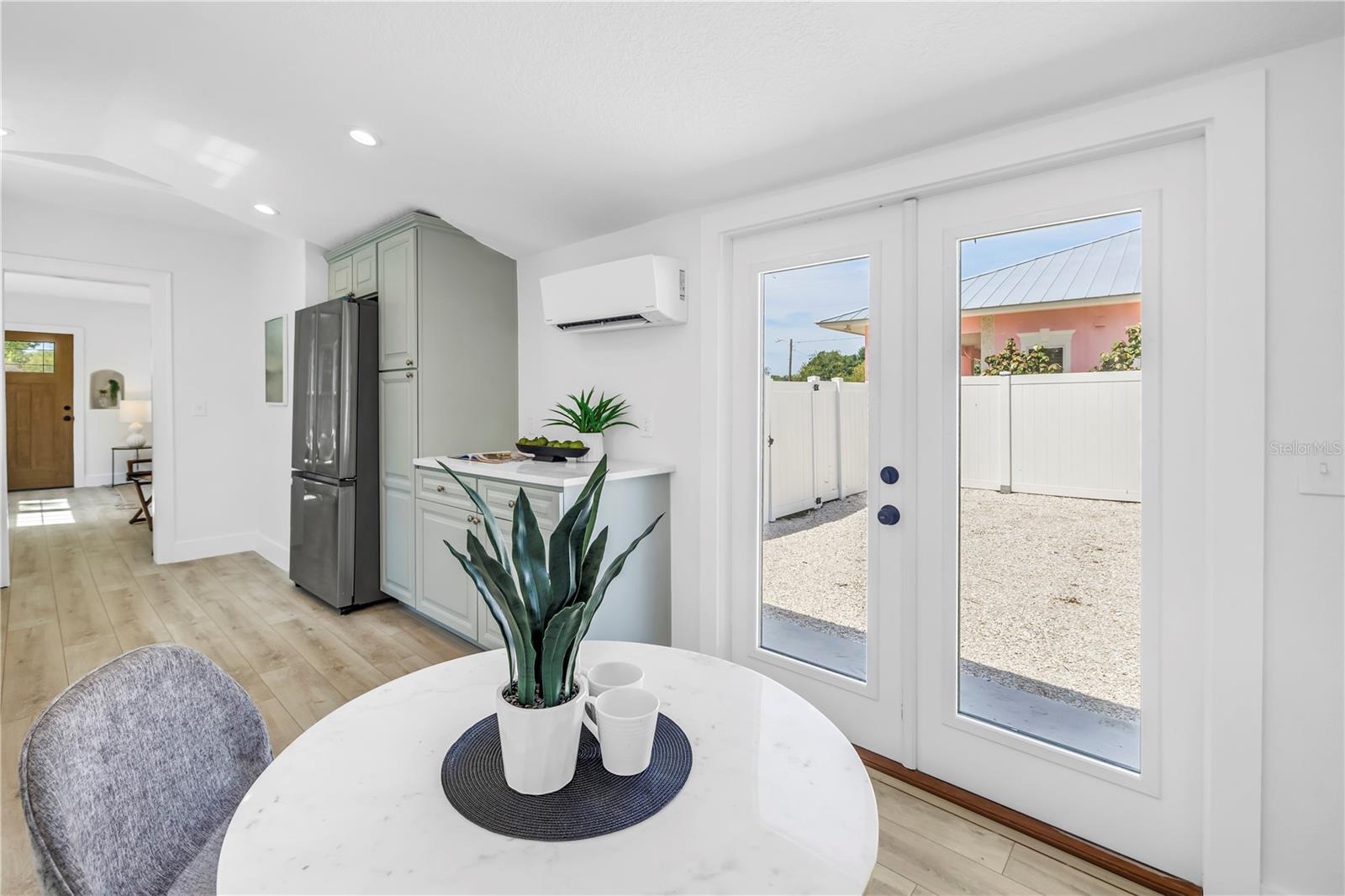 Image 23 of 42 For 4541 2nd Avenue N