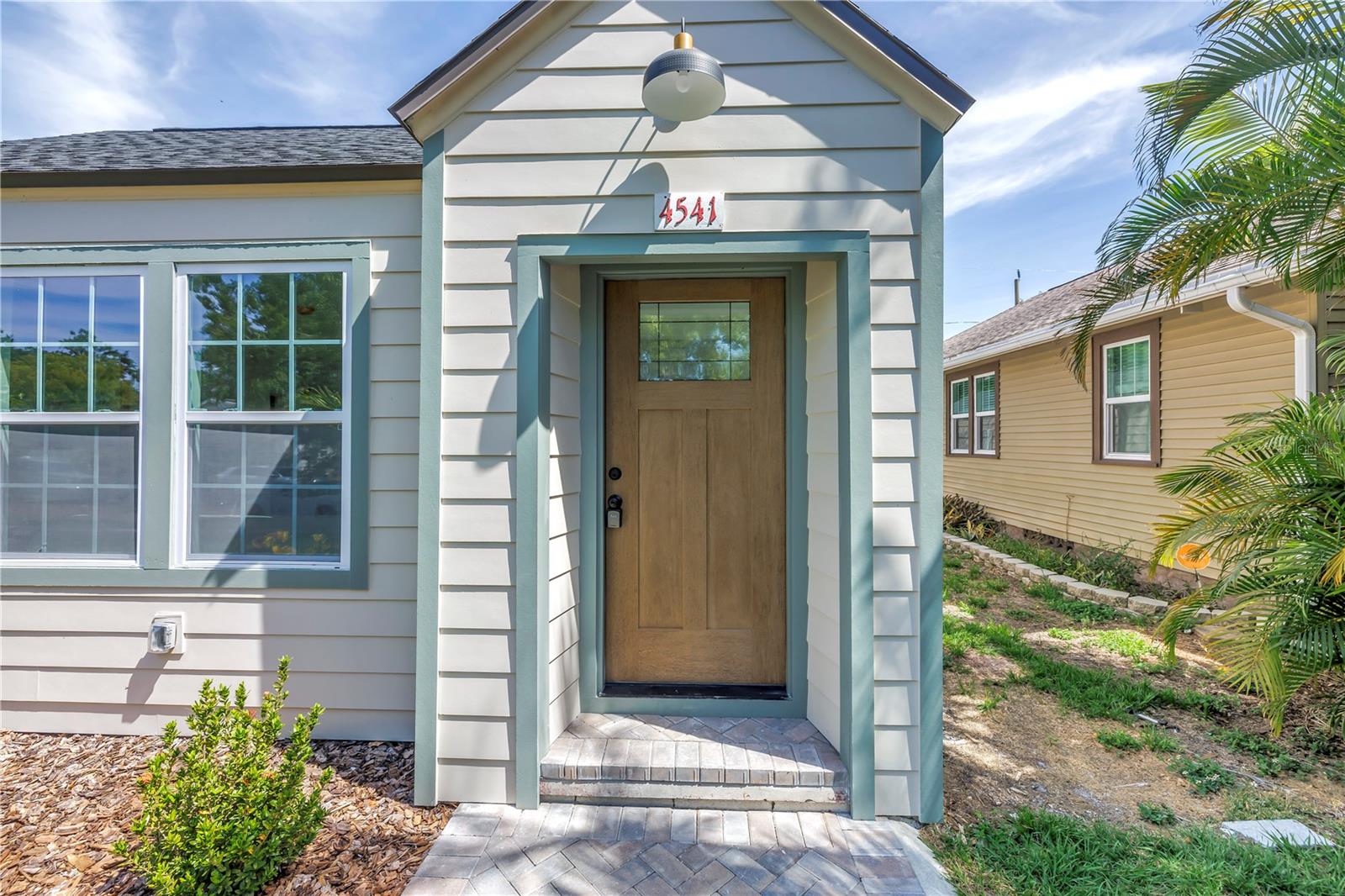 Image 8 of 42 For 4541 2nd Avenue N