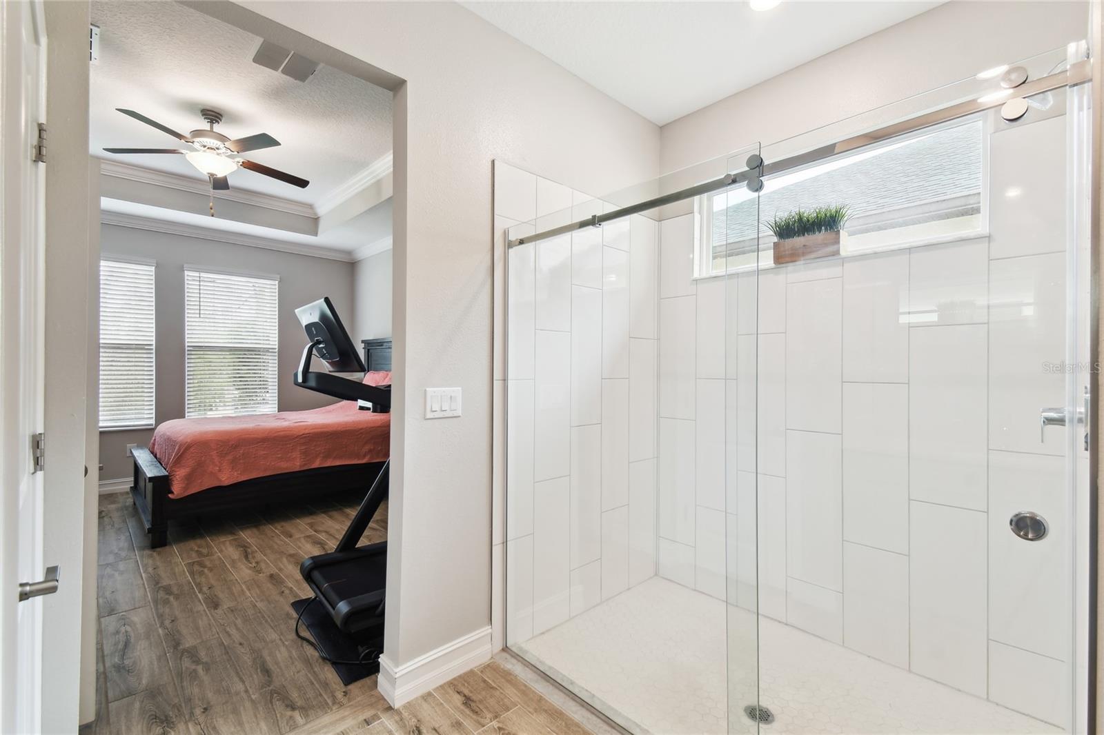 Listing photo id 19 for 9645 Little Bluestem Drive