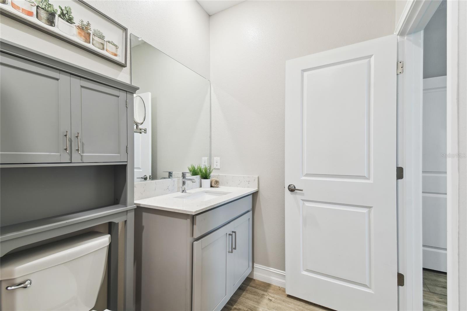 Listing photo id 36 for 9645 Little Bluestem Drive