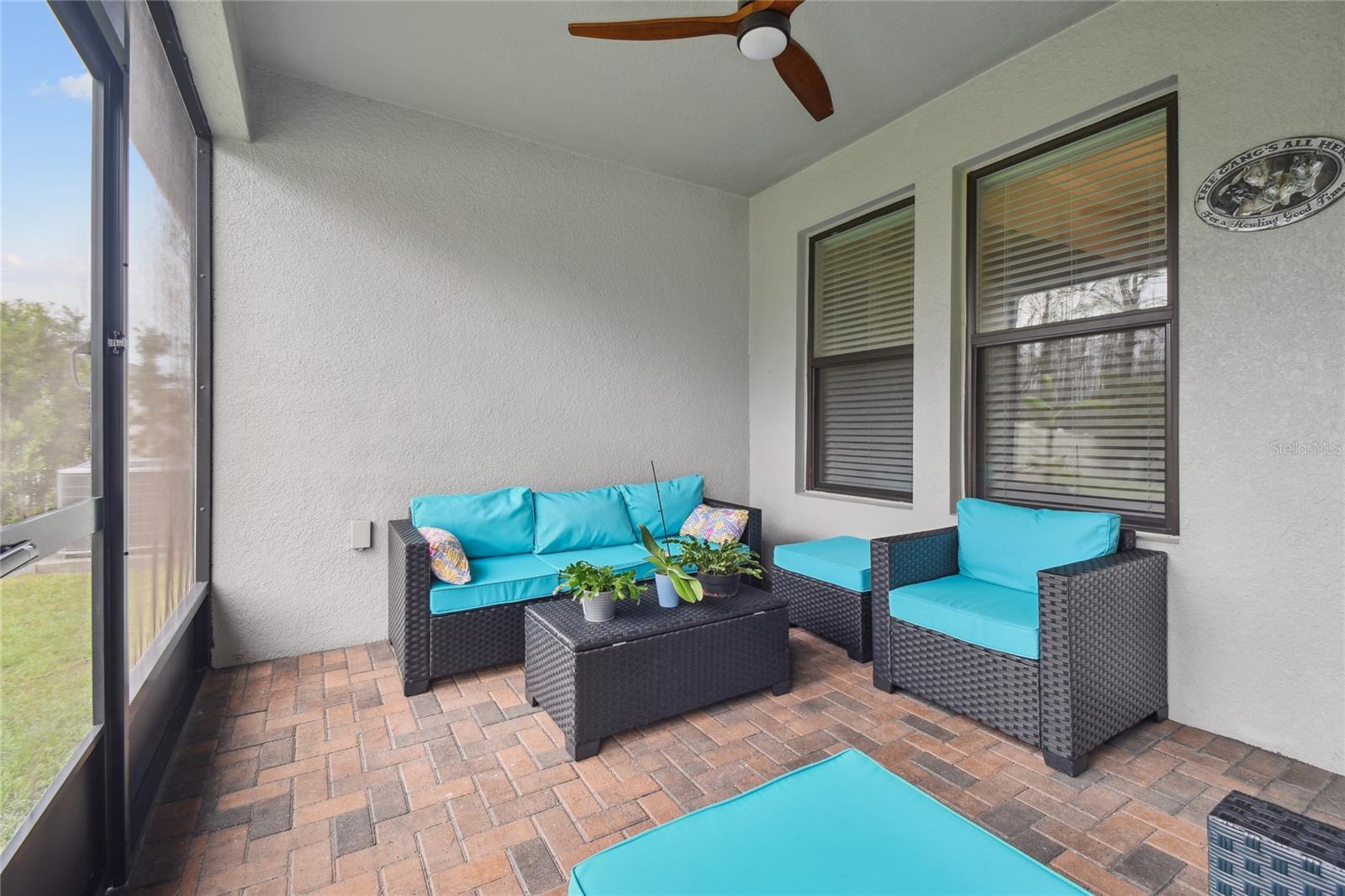 Listing photo id 45 for 9645 Little Bluestem Drive