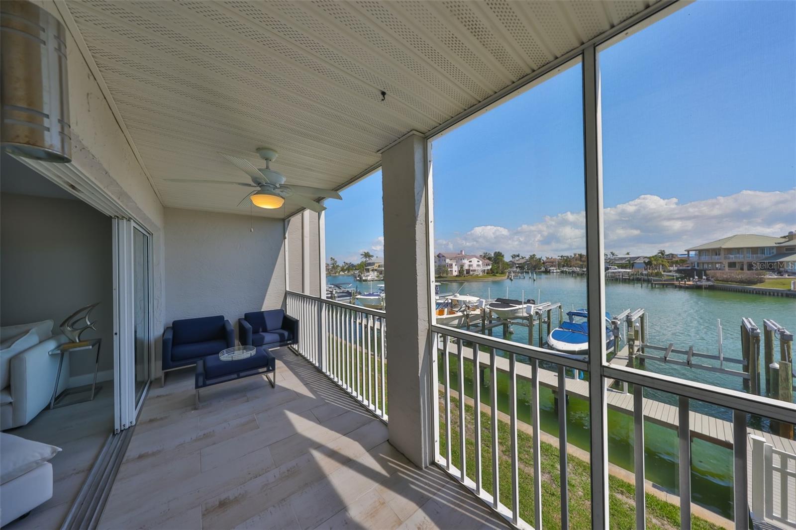 Image 32 of 40 For 521 Pinellas Bayway S 104