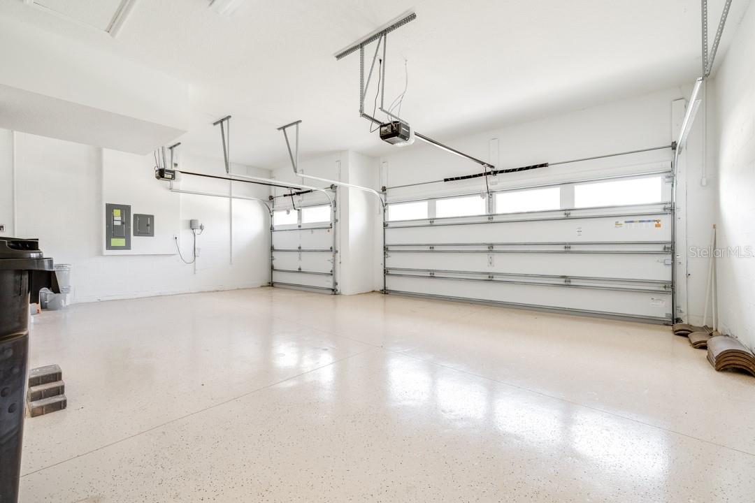 Listing photo id 31 for 21807 Amelia Rose Way
