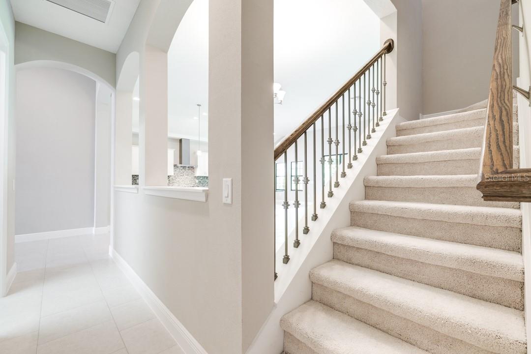 Listing photo id 32 for 21807 Amelia Rose Way