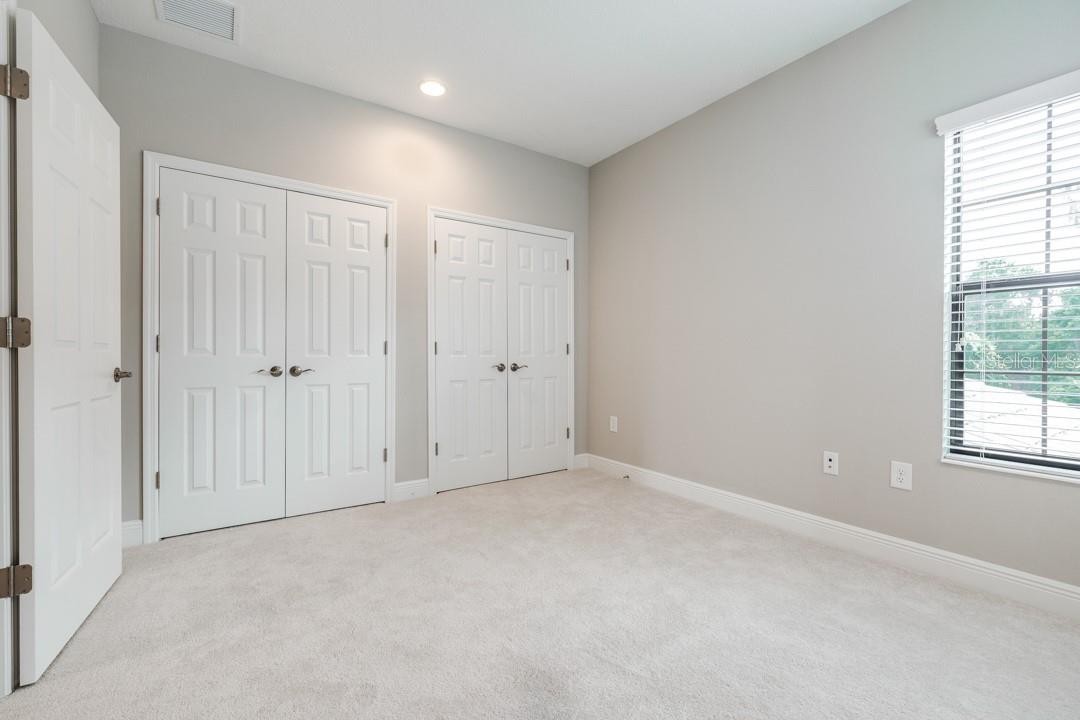 Listing photo id 38 for 21807 Amelia Rose Way