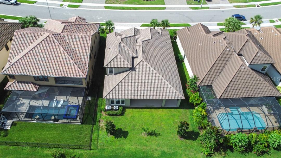 Listing photo id 50 for 21807 Amelia Rose Way