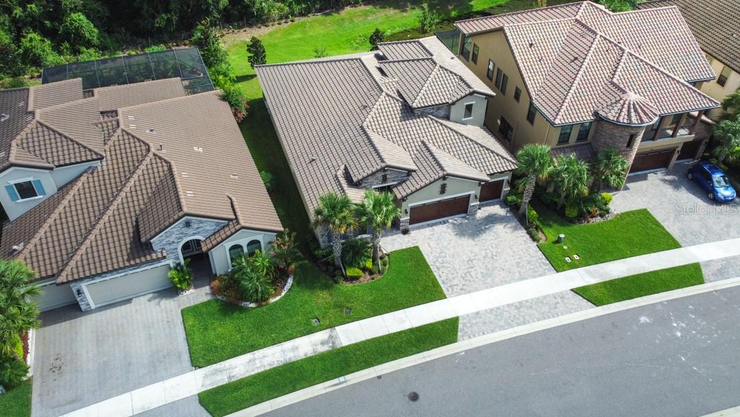Listing photo id 53 for 21807 Amelia Rose Way