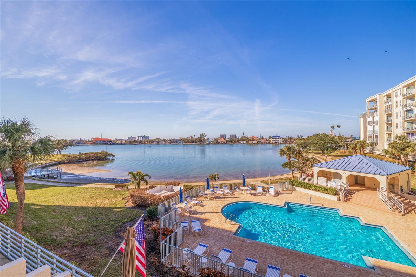 Listing photo id 29 for 7902 Sailboat Key Boulevard S 206