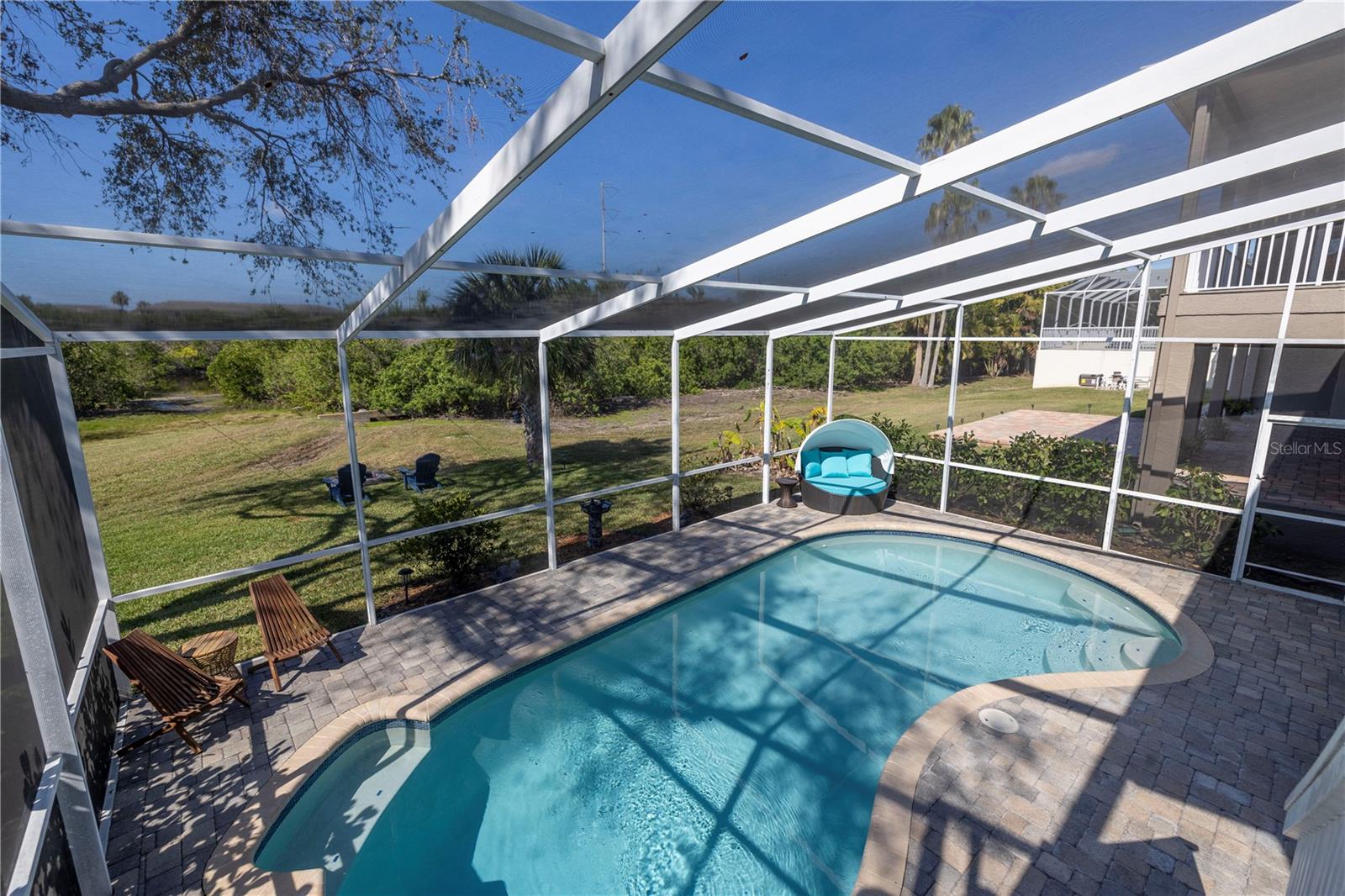 Listing photo id 52 for 7284 Pebble Beach Lane