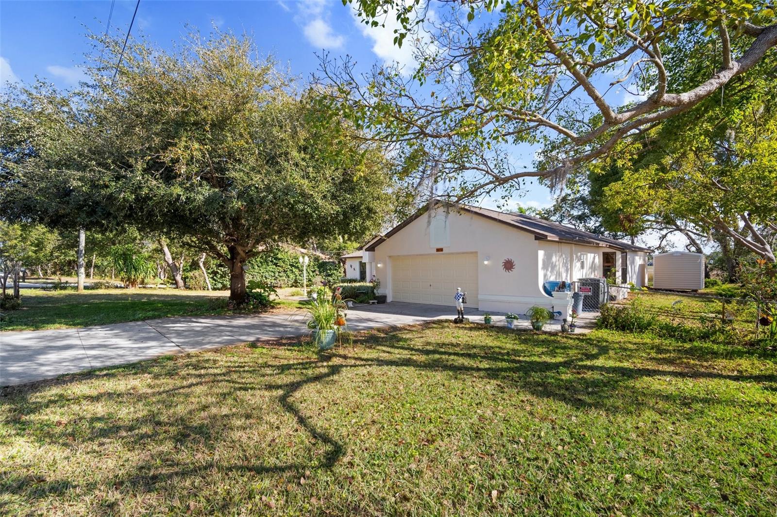 Image 60 of 60 For 1472 Ivydale Road
