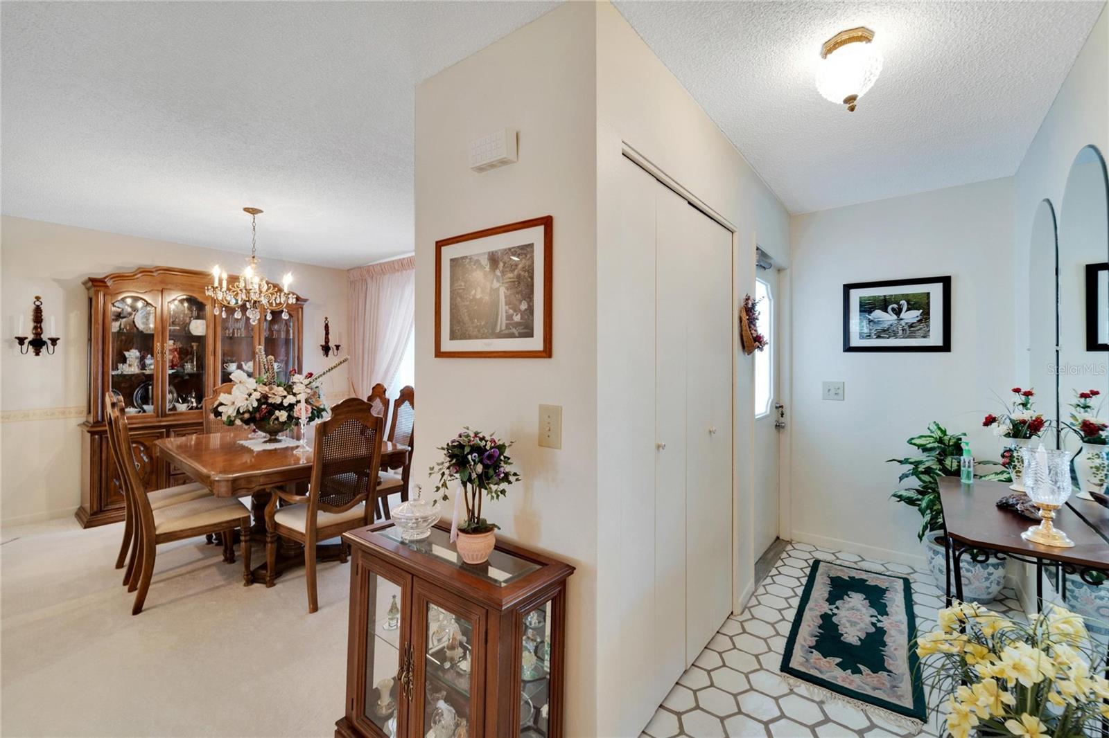 Image 21 of 42 For 612 Allegheny Drive