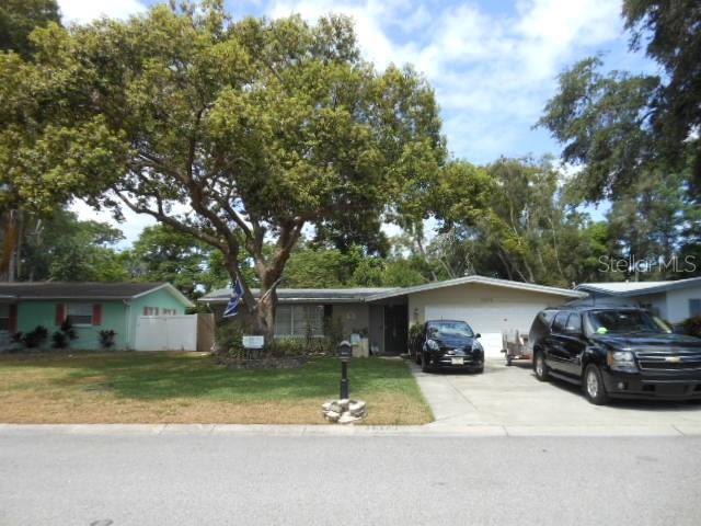 Details for 1372 Hillcrest Avenue, CLEARWATER, FL 33756