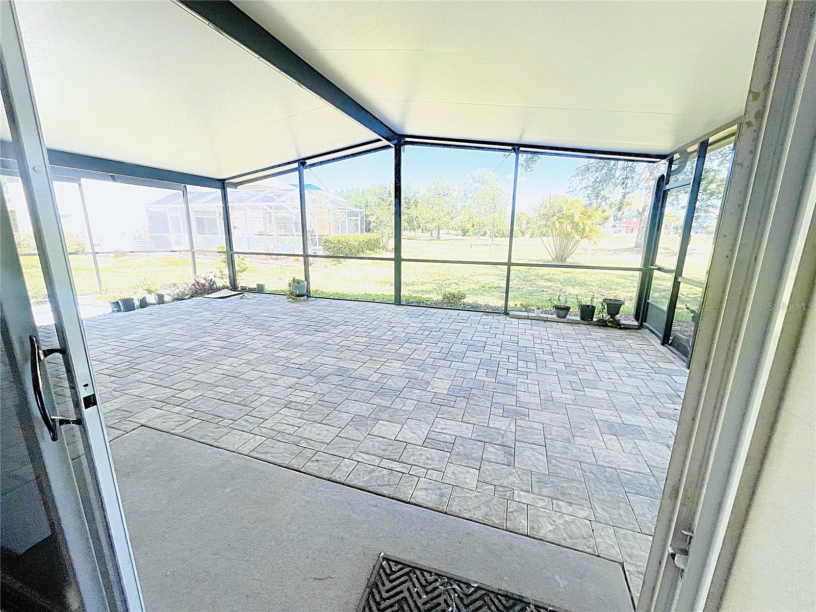 Image 28 of 52 For 10904 Summerton Drive
