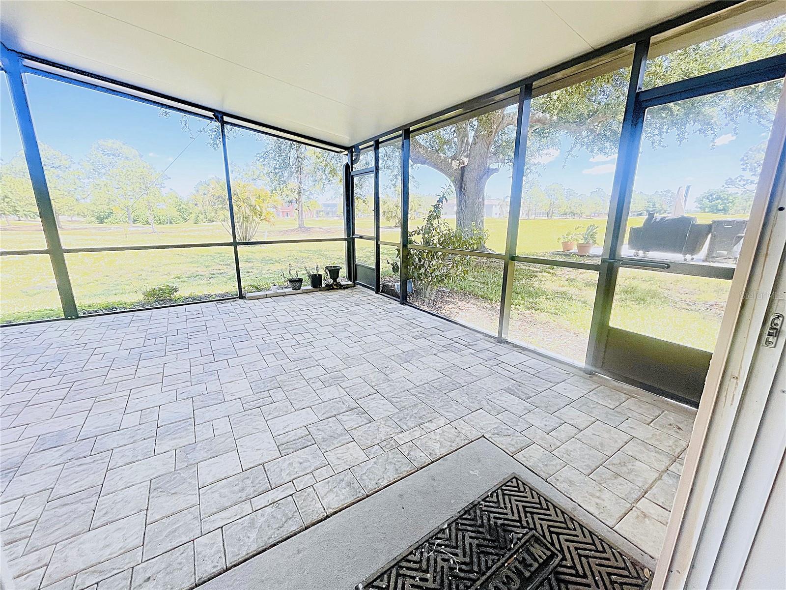 Image 29 of 52 For 10904 Summerton Drive