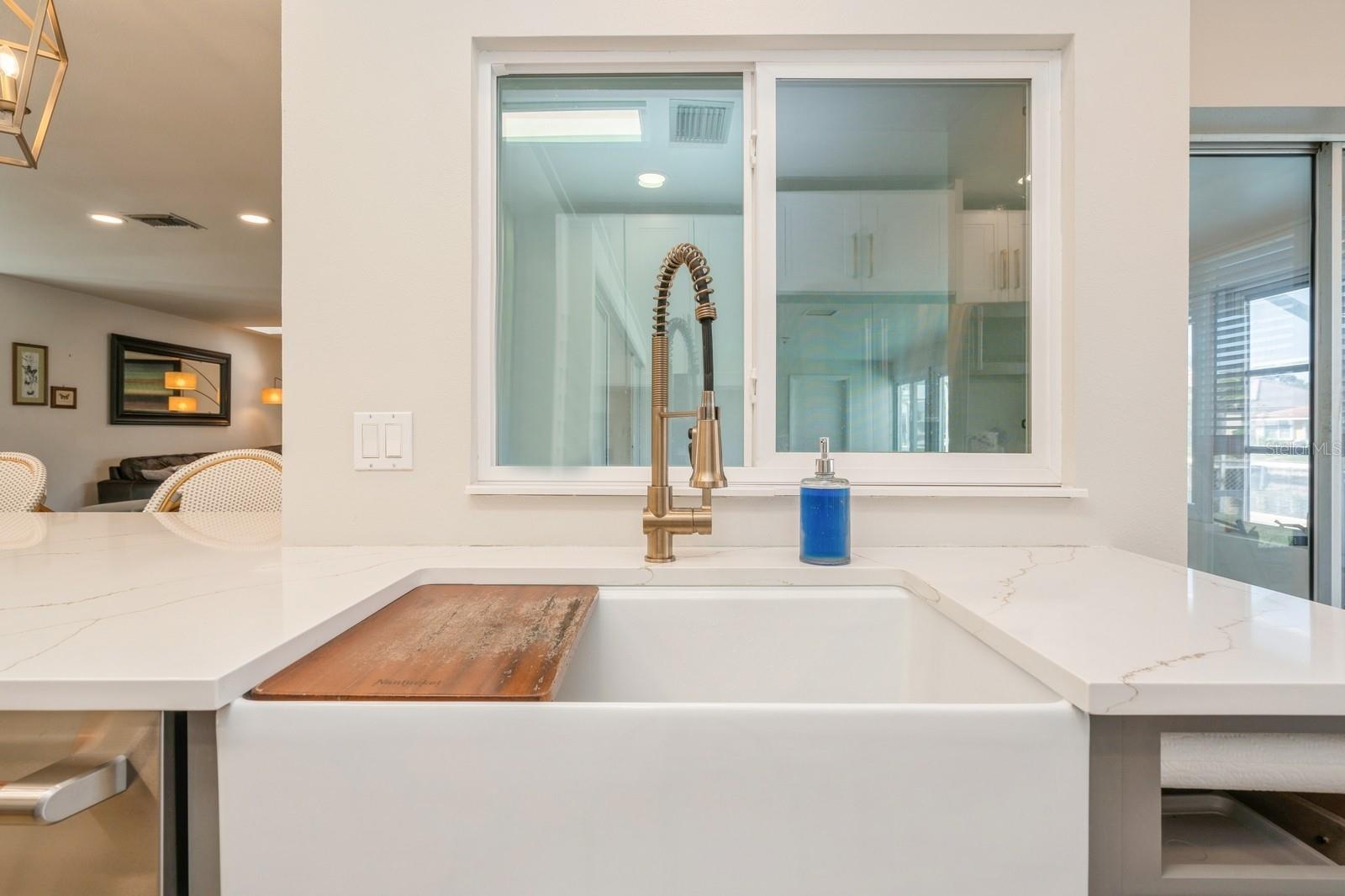 Image 15 of 46 For 2821 Coral Way