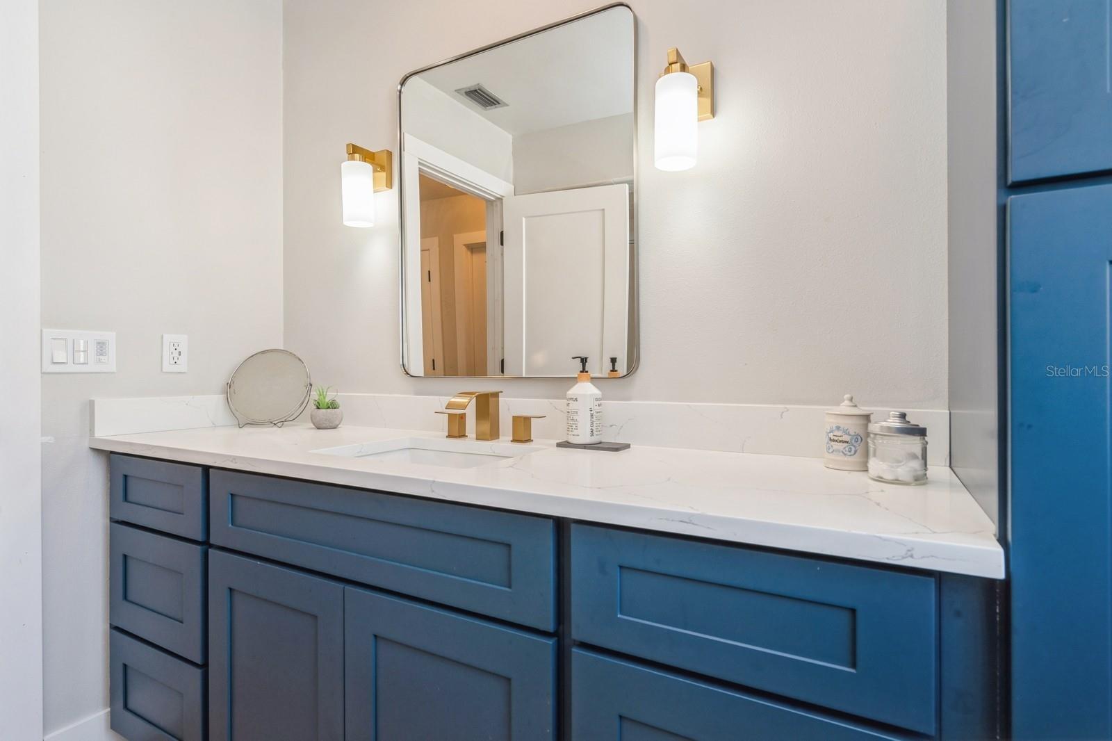 Image 29 of 46 For 2821 Coral Way