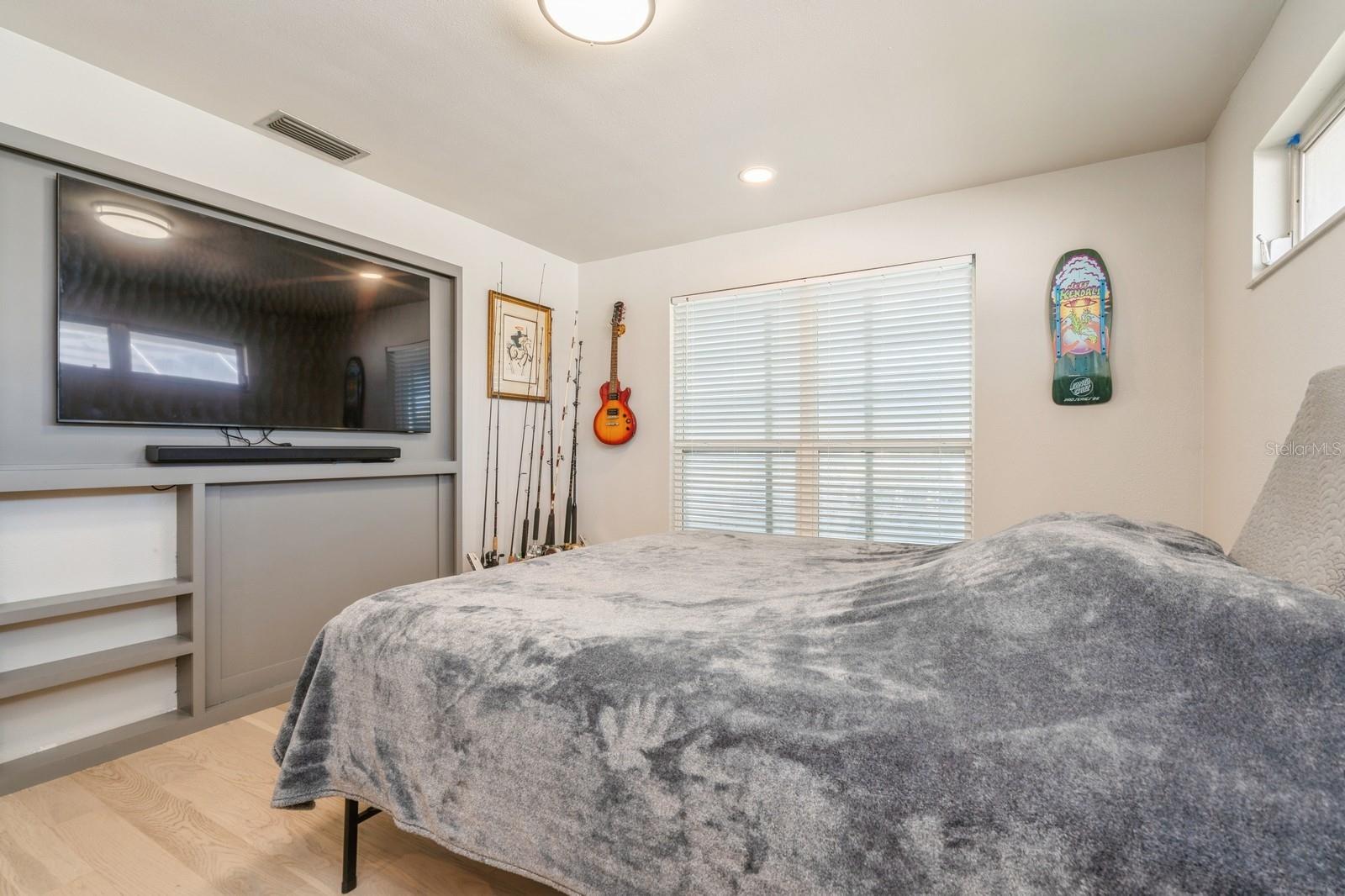 Image 31 of 46 For 2821 Coral Way