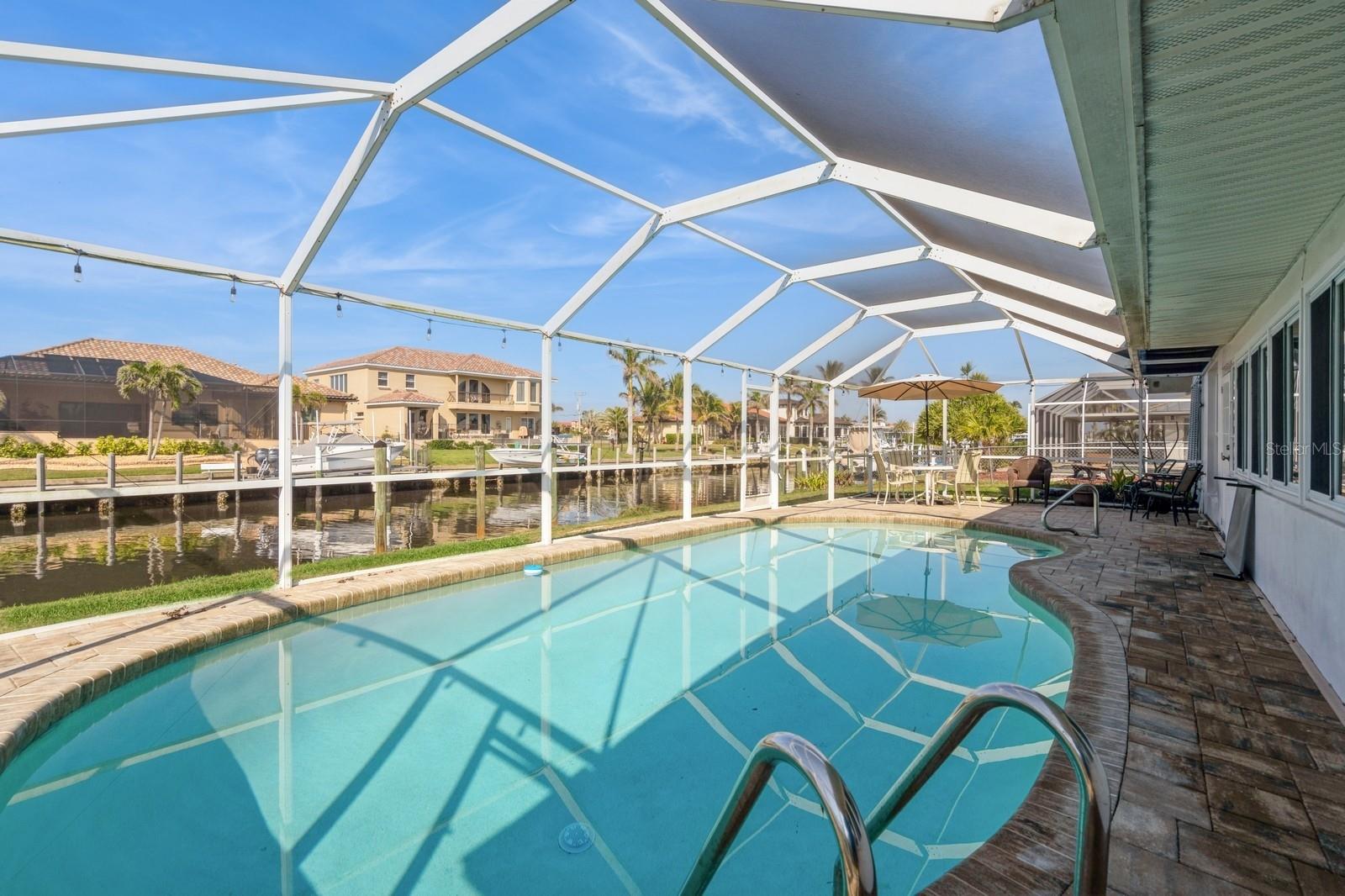 Image 8 of 46 For 2821 Coral Way