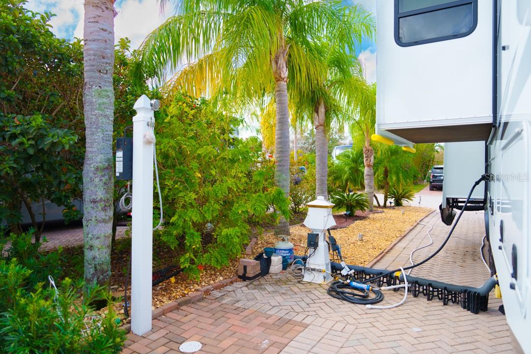 Image 14 of 50 For 6770 Amanda Vista Circle