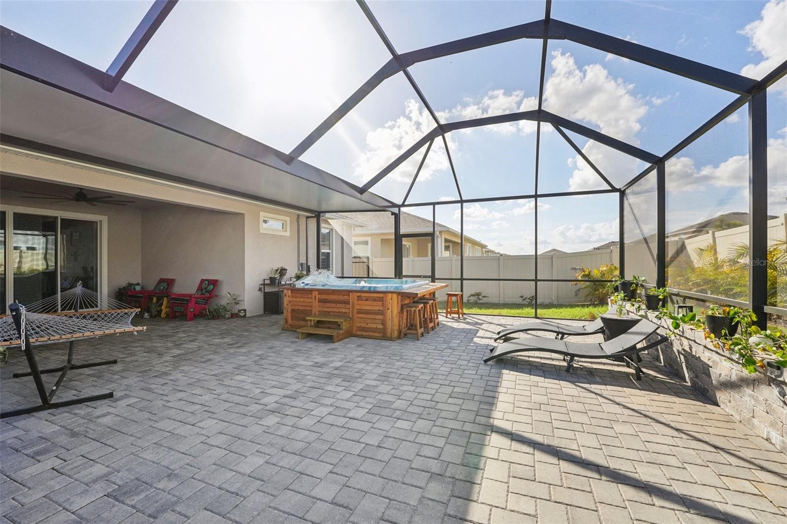 Listing photo id 30 for 32231 Conchshell Sail Street