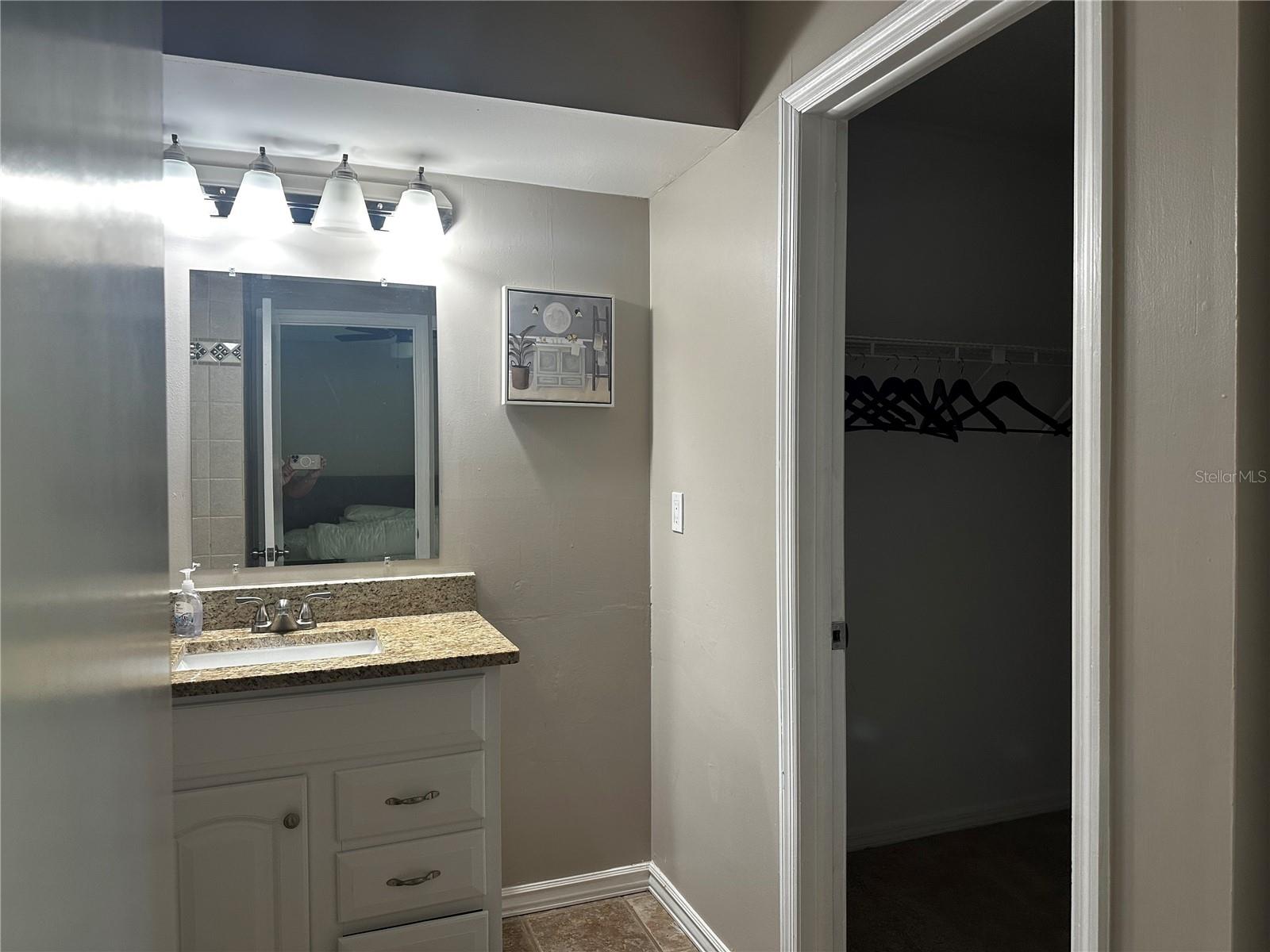 Image 15 of 17 For 5434 Saddlebrook Way 3