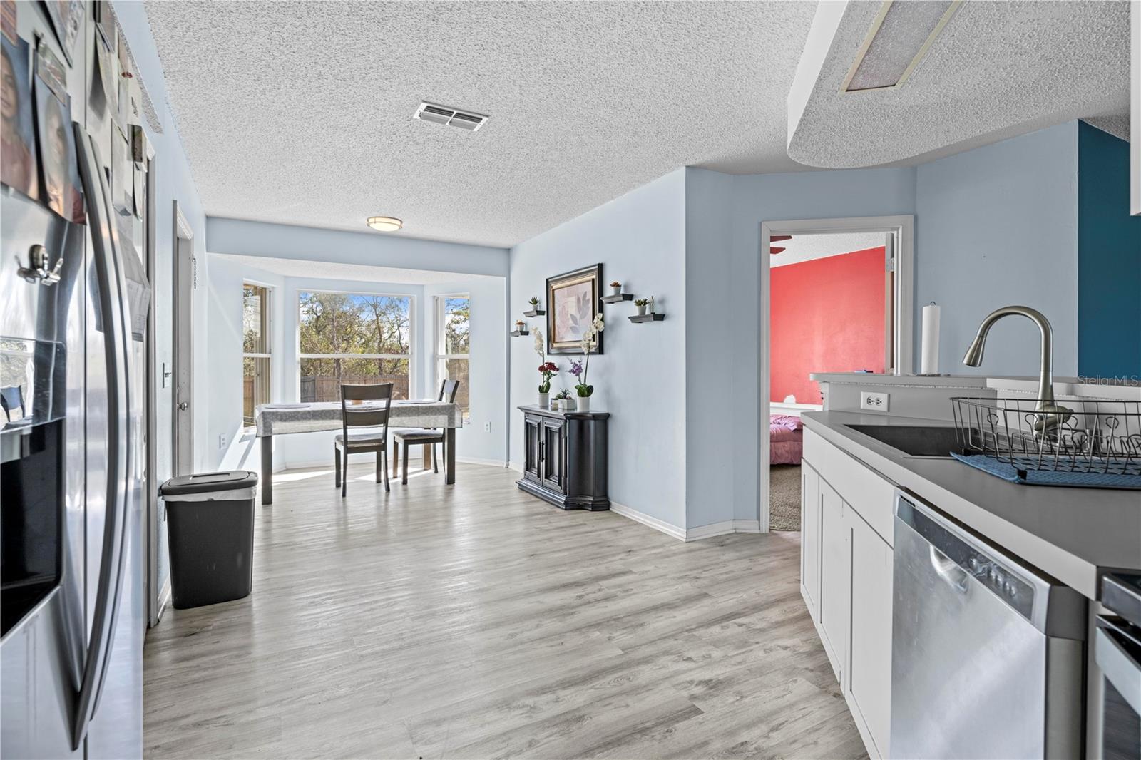 Listing photo id 8 for 11054 Liberto Road