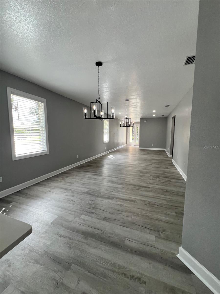 Image 34 of 52 For 3413 72nd Street