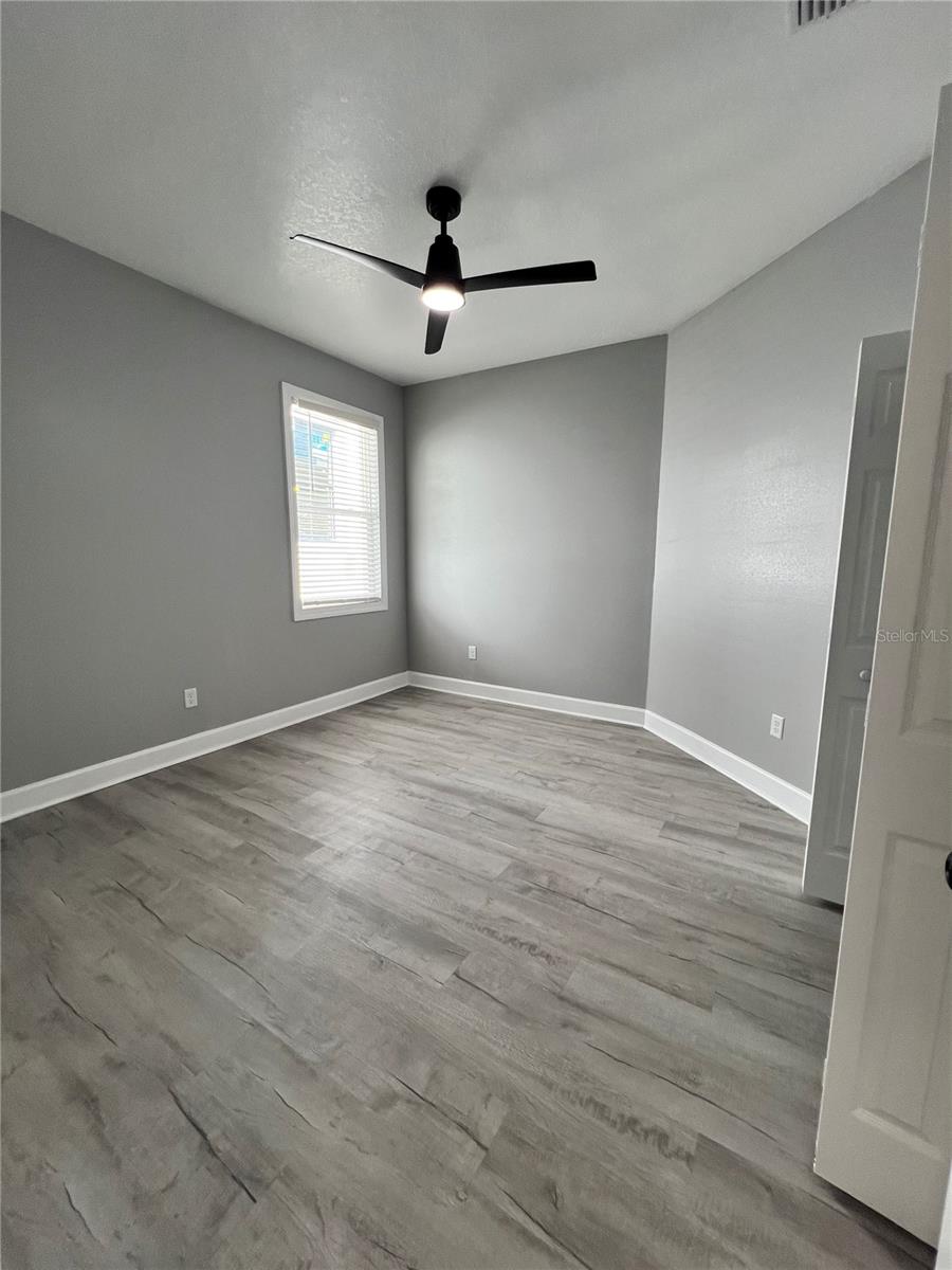 Image 36 of 52 For 3413 72nd Street