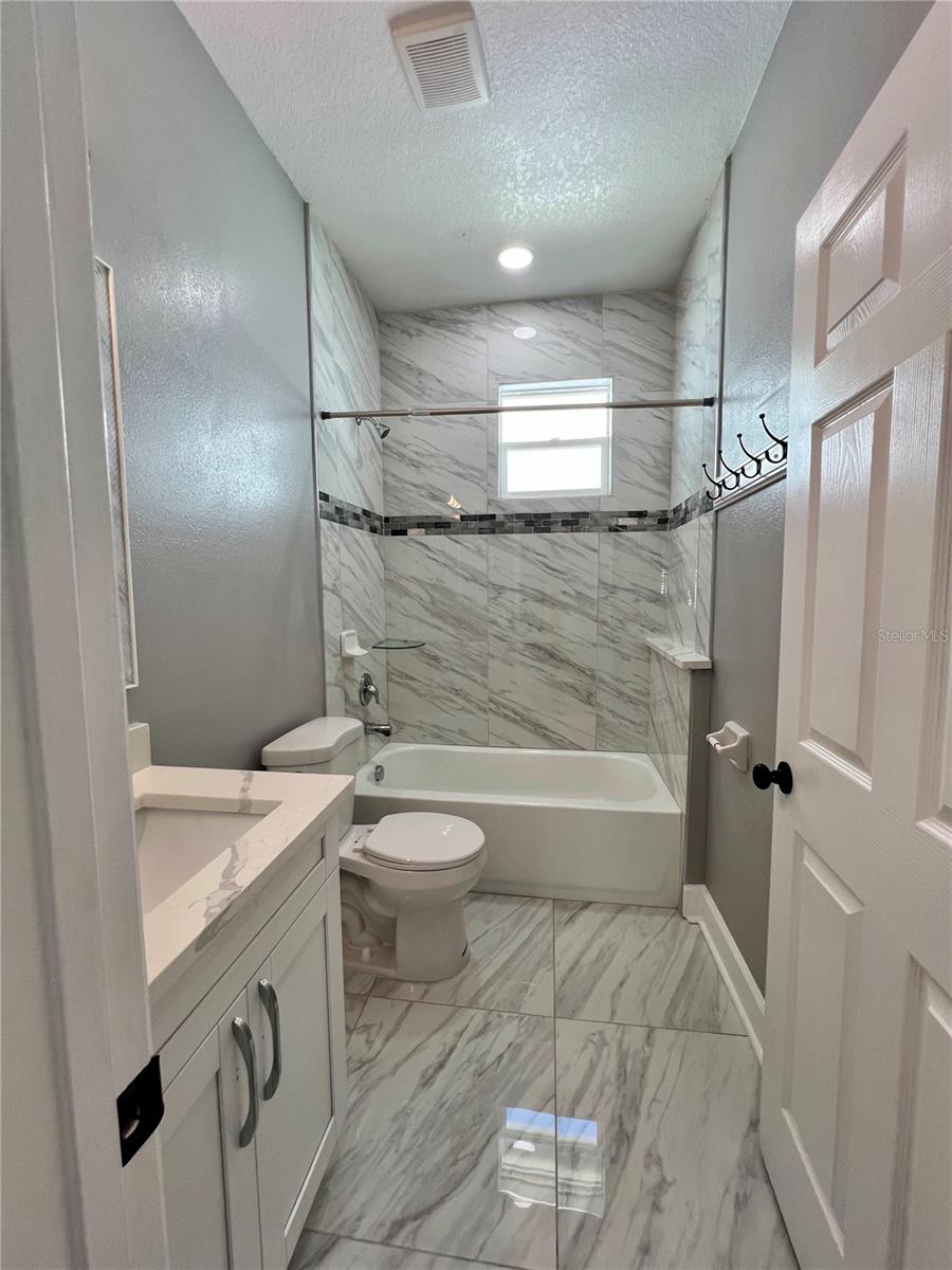 Image 40 of 52 For 3413 72nd Street