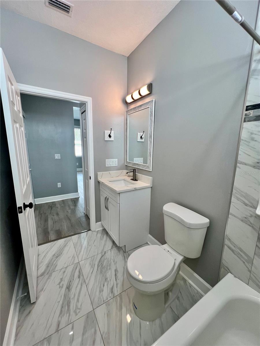 Image 43 of 52 For 3413 72nd Street