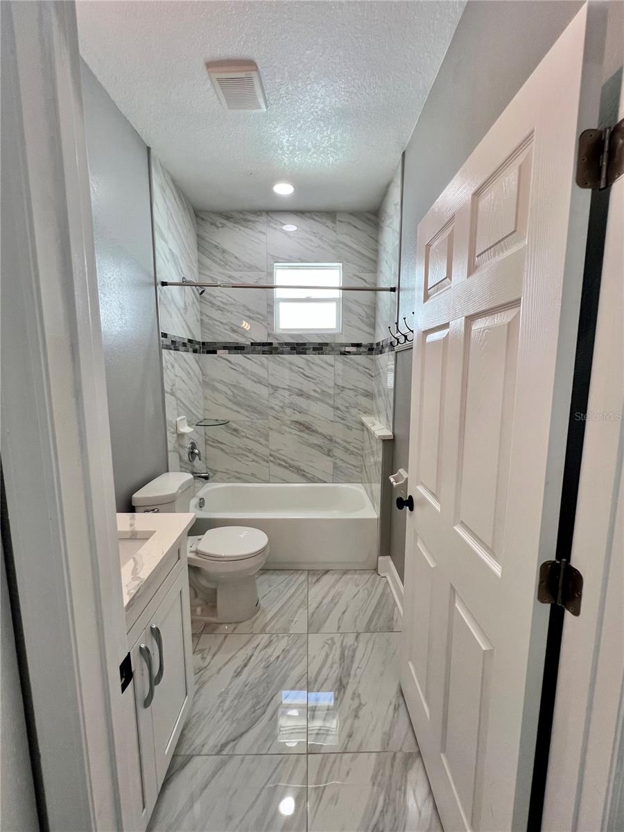 Image 45 of 52 For 3413 72nd Street