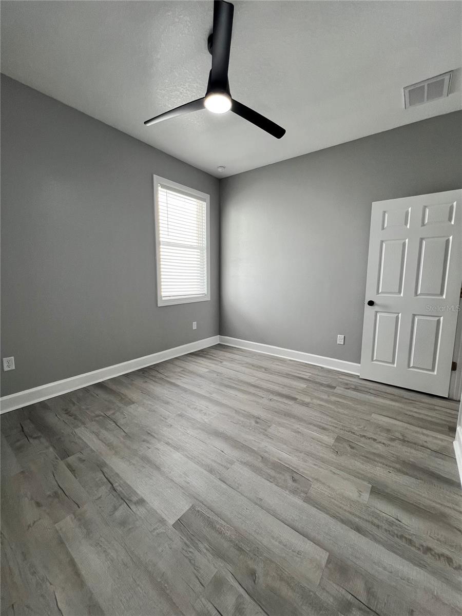 Image 51 of 52 For 3413 72nd Street